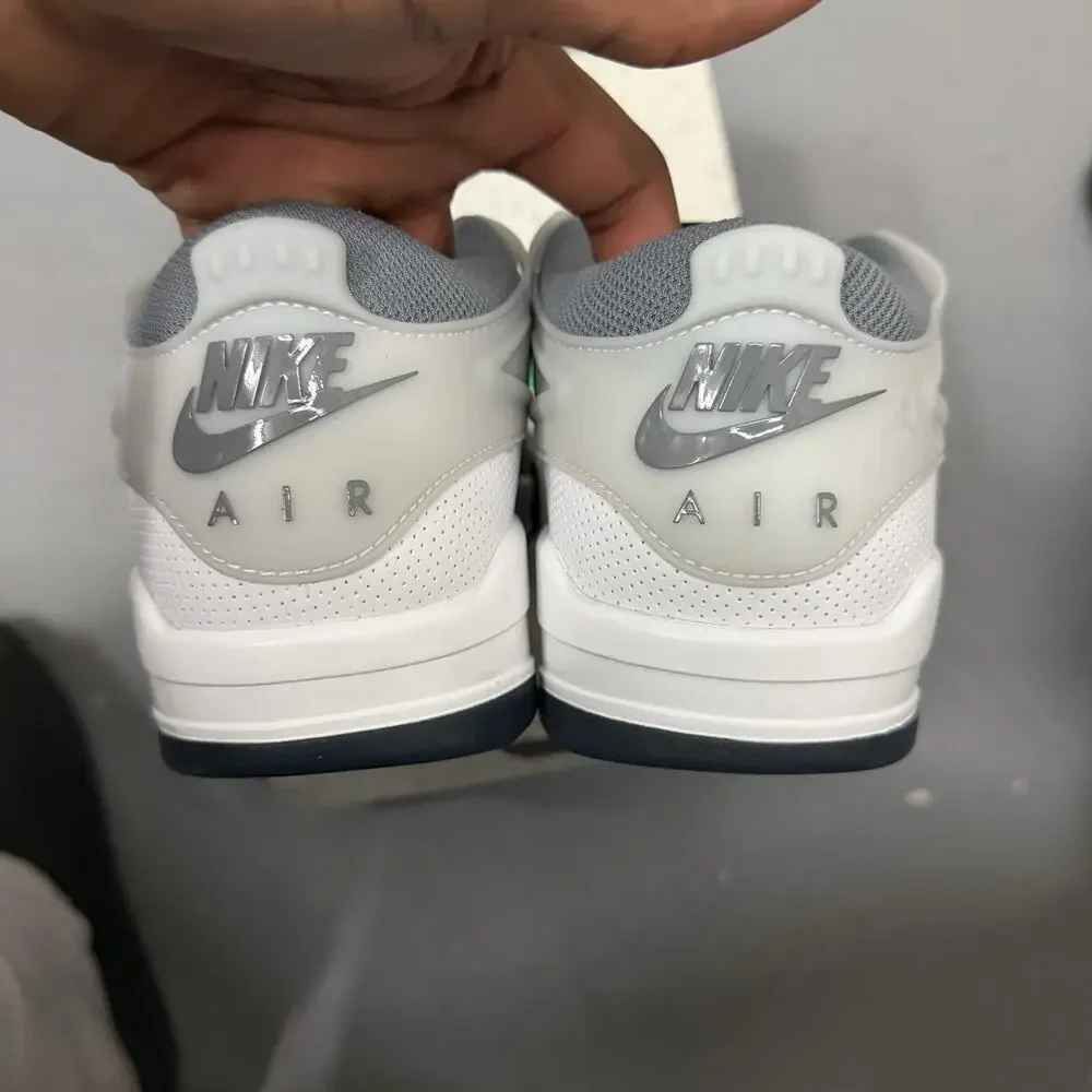 Jordan low top